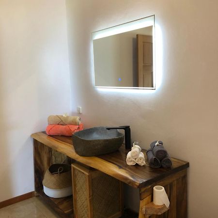 Bungalow Tiarii, Avec Acces Direct A Une Plage Privee Tevaitoa 外观 照片
