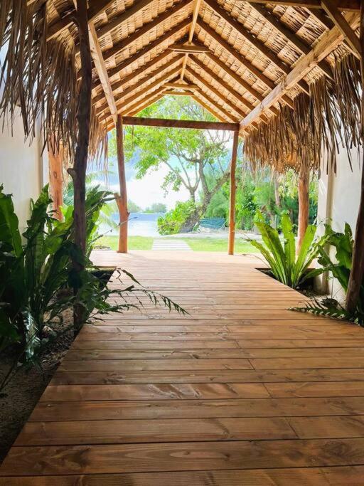 Bungalow Tiarii, Avec Acces Direct A Une Plage Privee Tevaitoa 外观 照片